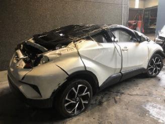 Toyota C-HR SUV 2018 1.8 16V Hybrid Sedan 4Dr Elektrisch Benzine 1.798cc 72kW picture 3