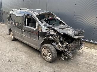 Vrakbiler auto Volkswagen Caddy Combi III (2KB,2KJ) MPV 2004 / 2015 2.0 TDI 16V DPF MPV  Diesel 1.968cc 103kW (140pk) FWD 2015/7