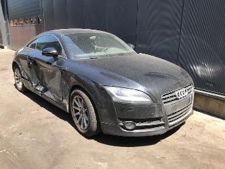  Audi TT (8J3) Coupé 2006 / 2014 2.0 TFSI 16V Coupe 2Dr Benzine 1.984cc 147kW FWD 2008/4