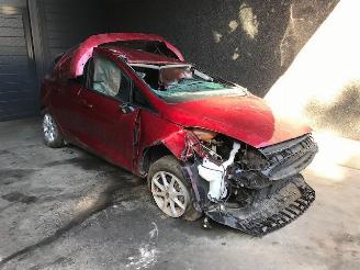 Damaged car Ford Fiesta VIII Hatchback 2020 1.0 EcoBoost 12V Hatchback  Benzine 998cc 69kW 2020/10