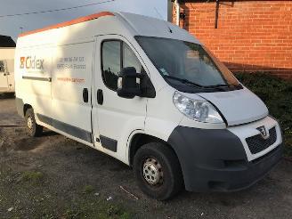 Salvage car Peugeot Boxer (U9) Van 2012 2.2 HDi 130 Euro 5 Bestel  Diesel 2.198cc 96kW (131pk) FWD 2012/4