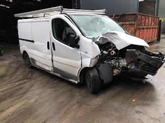 Voiture accidenté Renault Trafic  2011/1