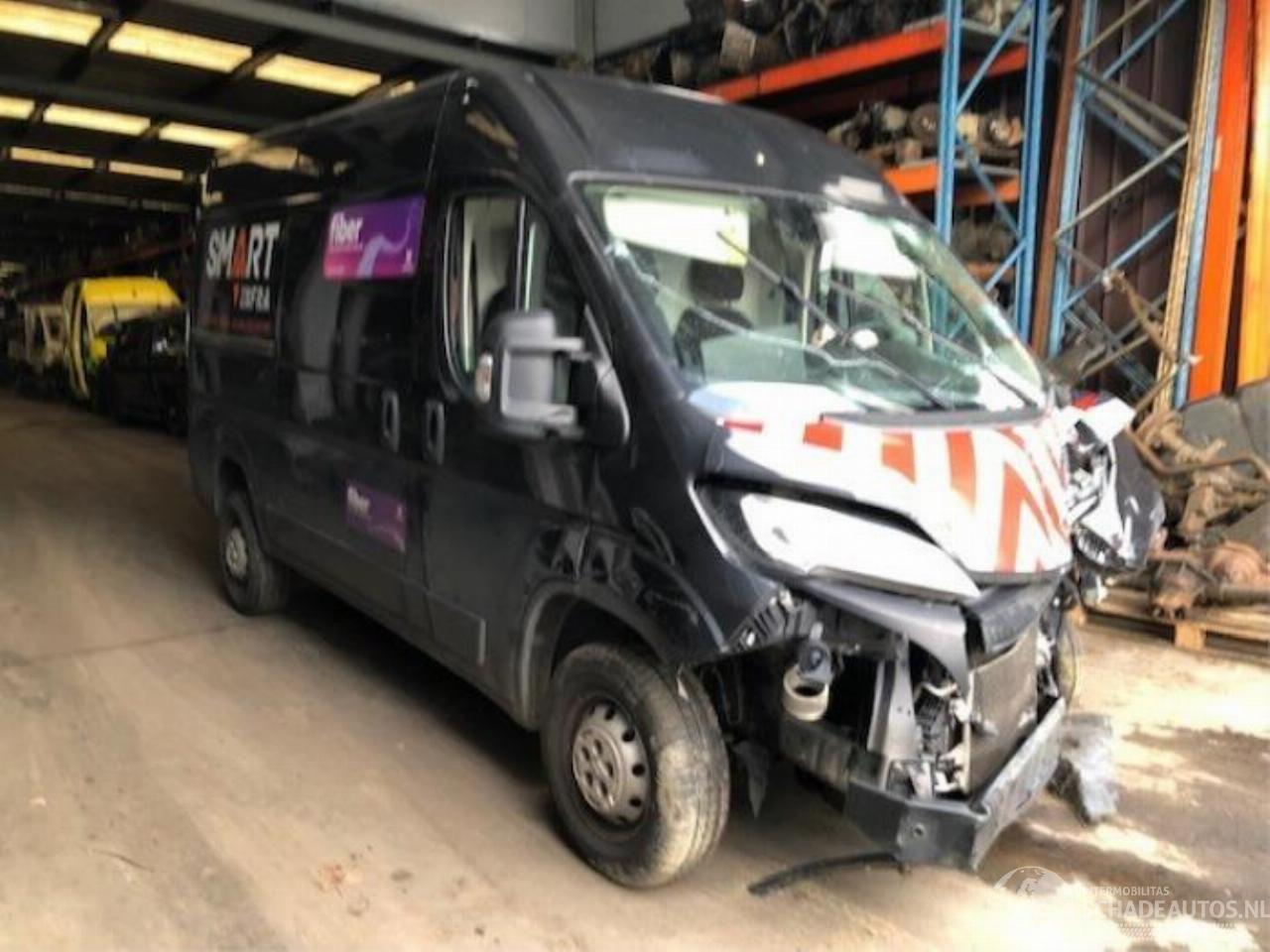 Peugeot Boxer Boxer (U9), Bus, 2006 2.2 Blue HDi 140