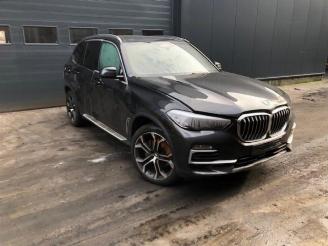 rozbiórka samochody osobowe BMW X5 X5 (G05), SUV, 2018 xDrive 30d 3.0 Turbo 24V Mild Hybrid 2021/1