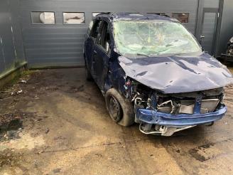 Salvage car Dacia Lodgy  2020/7