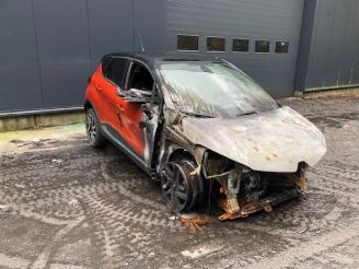 Salvage car Renault Captur  2016/7