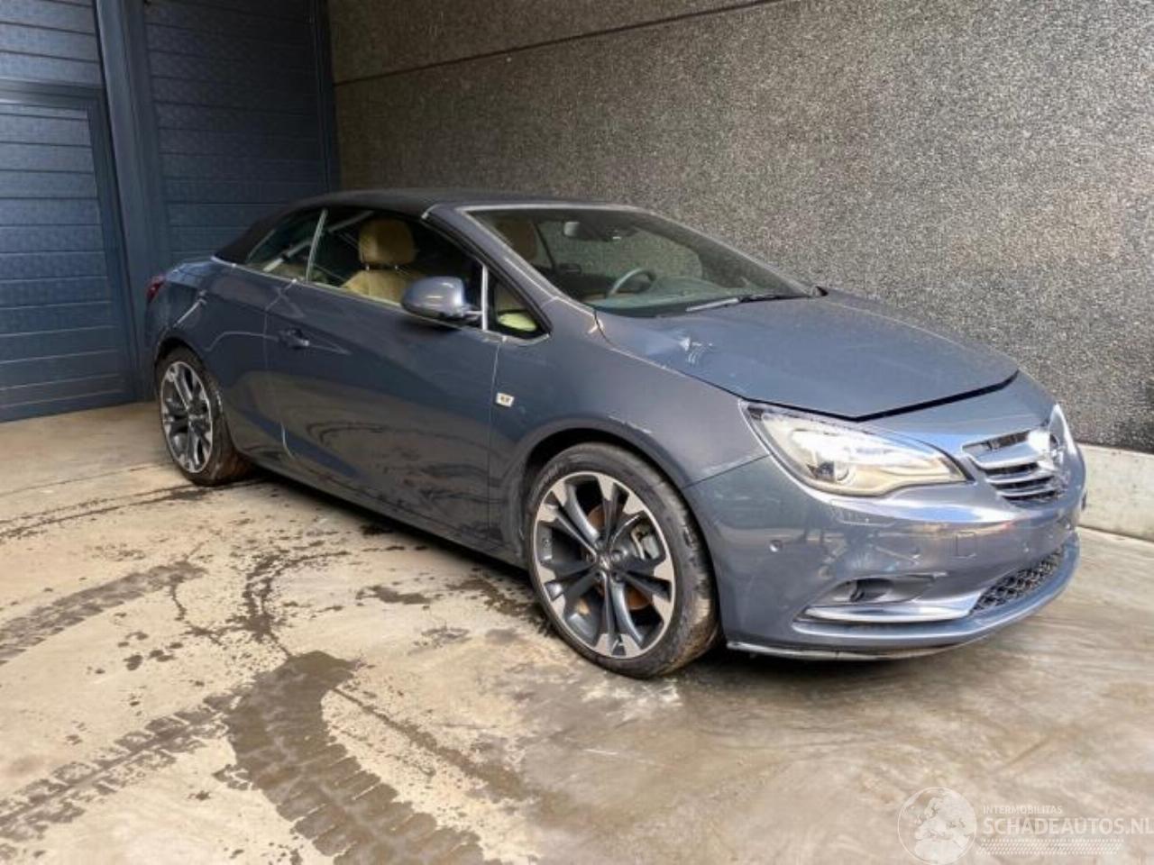 Opel Cascada 