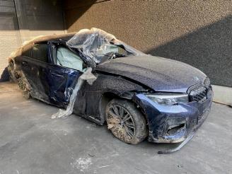 Salvage car BMW 3-serie  2019/10