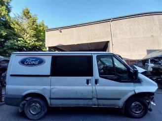 Ford Transit  picture 4