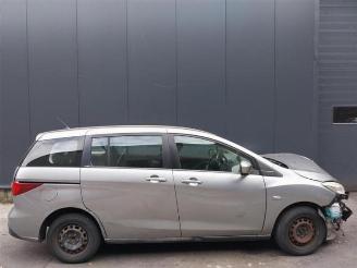 Mazda 5  picture 5