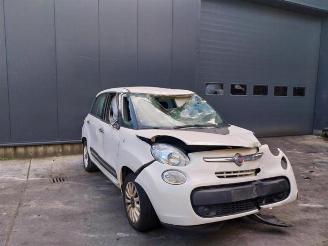 demontáž osobní automobily Fiat 500L  2015/8