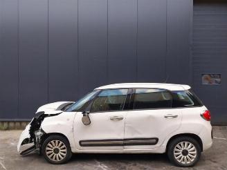 Fiat 500L  picture 2