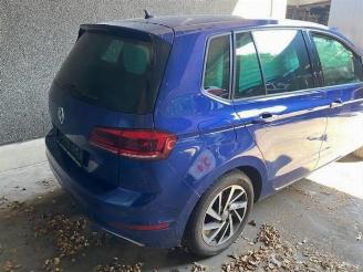 Volkswagen Golf Sportsvan  picture 4