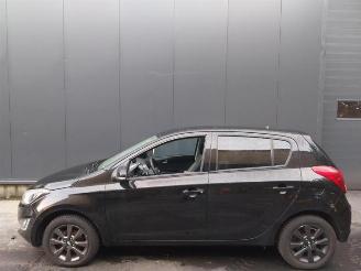 Hyundai I-20  picture 3