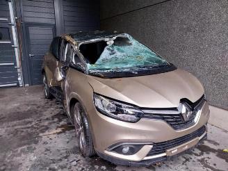damaged passenger cars Renault Scenic Scenic IV (RFAJ), MPV, 2016 1.3 TCE 115 16V 2018/4