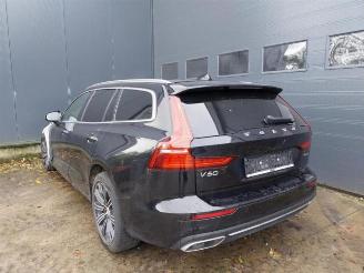 Salvage car Volvo V-60 V60 Cross Country II (ZZ), Combi, 2018 2.0 D3 16V AWD 2020/6