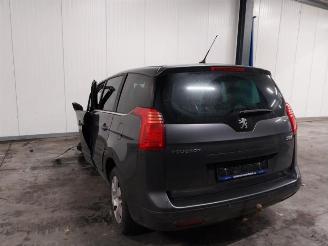 Coche siniestrado Peugeot 5008 5008 I (0A/0E), MPV, 2009 / 2017 1.6 HDiF 16V 2012/7