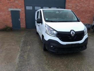 Salvage car Renault Trafic Trafic (1FL/2FL/3FL/4FL), Van, 2014 1.6 dCi 125 Twin Turbo 2017/6