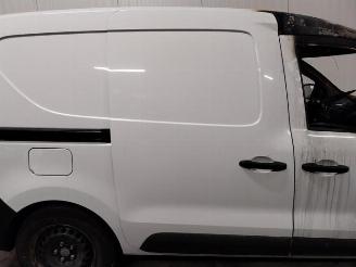 Vrakbiler auto Renault Express Express, Van, 2021 1.5 dCi 75 2021/6