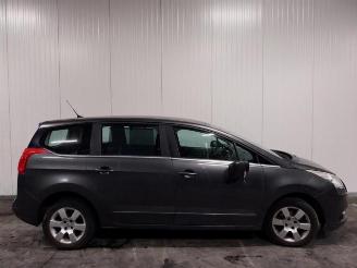 Peugeot 5008 5008 I (0A/0E), MPV, 2009 / 2017 1.6 HDiF 16V picture 6