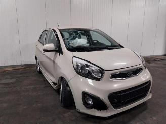 Vaurioauto  passenger cars Kia Picanto  2012/4