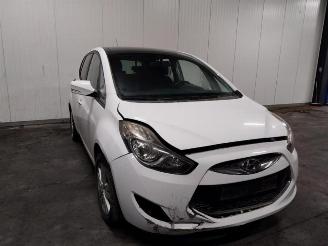 Coche siniestrado Hyundai Ix20 iX20 (JC), SUV, 2010 / 2019 1.4i 16V 2011/11