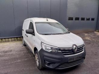 Salvage car Renault Express Express, Van, 2021 1.5 dCi 75 2022/9