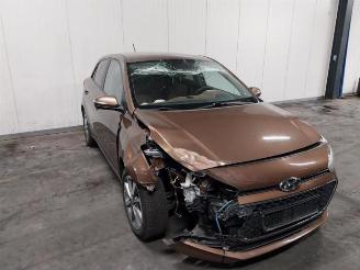 Salvage car Hyundai I-20 i20 (GBB), Hatchback, 2014 / 2020 1.2i 16V 2016/2