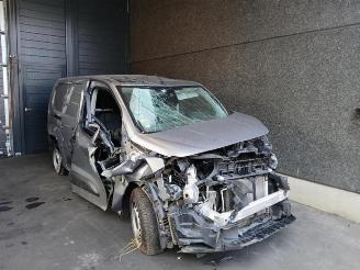 krockskadad bil auto Peugeot Partner Partner (EF/EU), Van, 2018 1.5 BlueHDi 100 2021/2