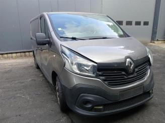 Salvage car Renault Trafic Trafic (1FL/2FL/3FL/4FL), Van, 2014 1.6 dCi 145 Twin Turbo 2019/6