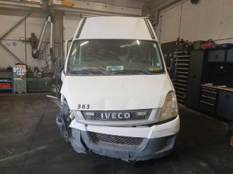 Salvage car Iveco Daily New Daily IV, Van, 2006 / 2011 35C14V, 35C14V/P, 35S14V, 35S14V/P 2010/12