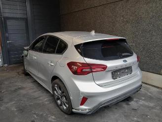 Schadeauto Ford Focus Focus 4, Hatchback, 2018 1.0 EcoBoost 12V Hybrid 125 2023/5