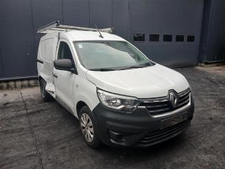 Vrakbiler auto Renault Express Express, Van, 2021 1.3 TCE 100 16V 2023/11