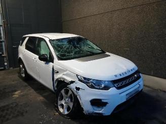 disassembly passenger cars Land Rover Discovery Sport Discovery Sport (LC), Terreinwagen, 2014 2.0 eD4 150 16V 2016/3