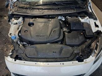 Volvo V-40 V40 (MV), Hatchback 5-drs, 2012 / 2019 2.0 D2 16V picture 16