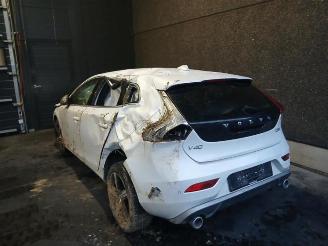 Volvo V-40 V40 (MV), Hatchback 5-drs, 2012 / 2019 2.0 D2 16V picture 7