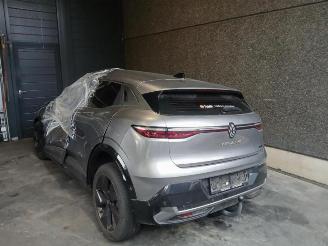 Coche siniestrado Renault Mégane E-Tech Megane E-Tech (RCB), SUV, 2021 40 kWh 2025/2