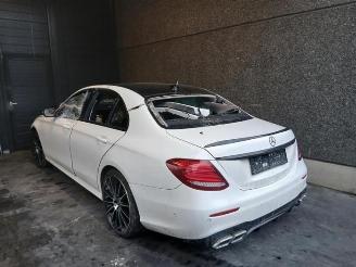 Coche siniestrado Mercedes E-klasse E (W213), Sedan, 2016 / 2023 E-220d 2.0 Turbo 16V 2018/7