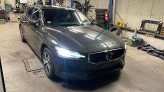 Unfallwagen Volvo V-60  2019/1