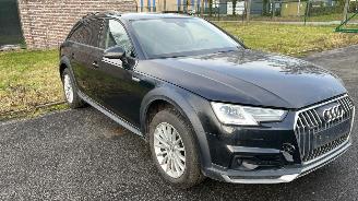 uszkodzony samochody osobowe Audi A4 allroad  2017/8