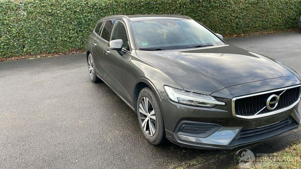 Volvo V-60 