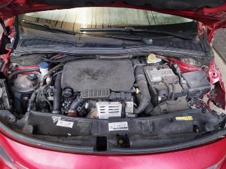 Peugeot 2008 2008 (CU), MPV, 2013 / 2019 1.2 12V e-THP PureTech 110 picture 20