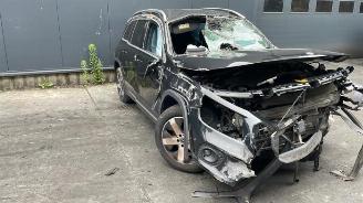 Coche siniestrado Mercedes GLB GLB (247.6), SUV, 2019 2.0 GLB-200d 4-Matic 2021/3