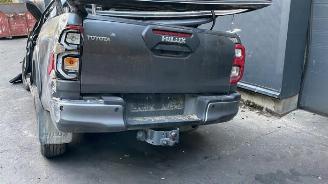 Toyota Hilux Hilux V/VI, Pick-up, 2015 2.8 D-4D Hybrid 48V 16V 4x4 picture 9