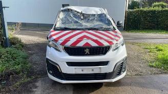 Peugeot Expert Expert (V1/VA/VB/VE/VF/VT/VY), Van, 2016 2.0 Blue HDi 180 16V picture 2