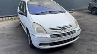 Vrakbiler auto Citroën Xsara-picasso Xsara Picasso (CH), MPV, 1999 / 2012 1.6i 16V 2007/5
