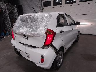 Kia Picanto  picture 7