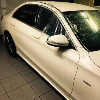 Salvage car Mercedes C-klasse W205   2200 diesel 2015/1