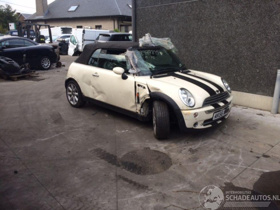 Mini Cooper cabrio  1600 benzine