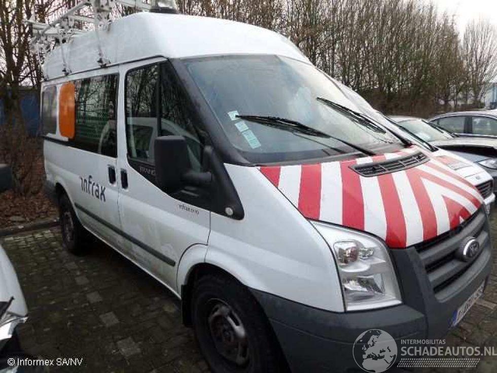 Ford Transit ft330